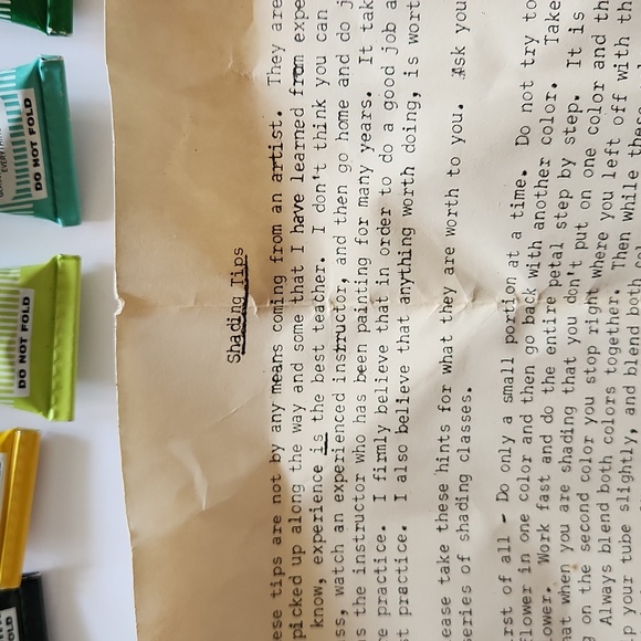 Vintage artex paints, pencil, instructions tips and hoop. As is- See description - Picture 9 of 9